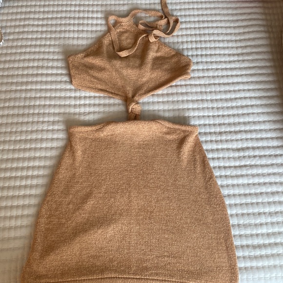 Boutique Crocheted tan mini dress - Picture 3 of 5